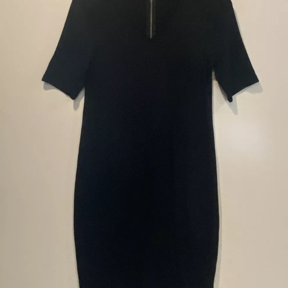 Chico’s Travelers Dark Blue Gold Embroidered Moc Neck Dress Womens Small (1218) - Picture 2 of 6
